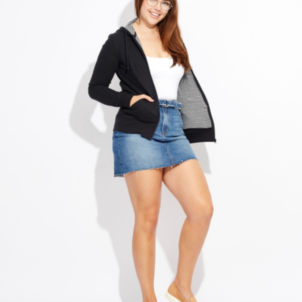 PACT organic womens black subtle stripe hoodie size small